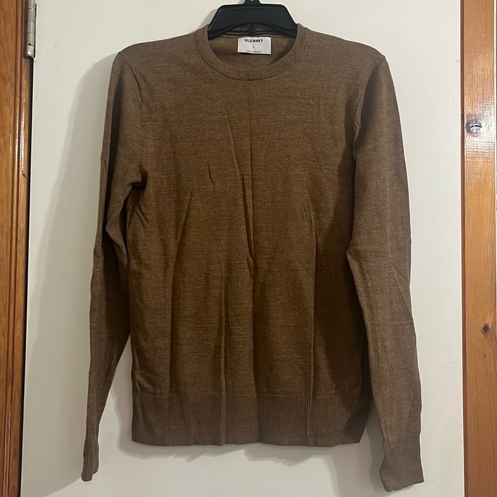 Old Navy Men’s pullover sweater round neck size S color Oatmeal / brown